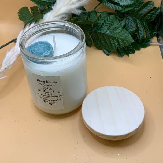 Eucalyptus and cotton soy candle